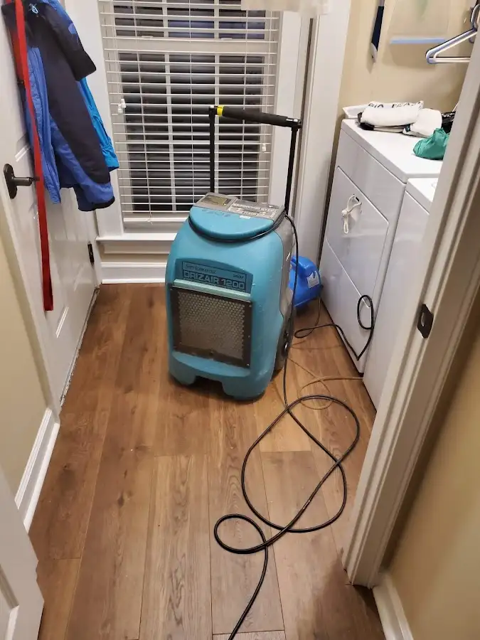 Commercial dehumidifier deployed for Crawl Space Restoration in Lexington
